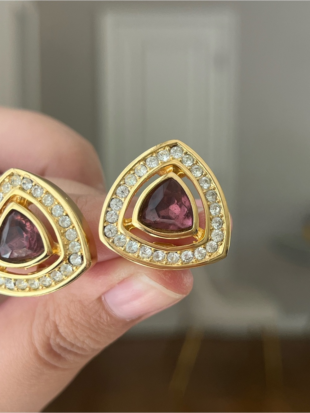 Authentic Vintage Dior Purple Brown Rhinestone Triangular Gold Clip-On Earrings - Picture 4 of 8